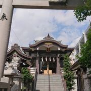 住宅街にある、とても綺麗な神社でした