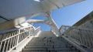 階段がユニークです