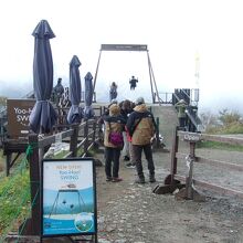 アルプスに向けてブランコ