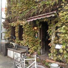 知らなければ入るのに躊躇しそう？