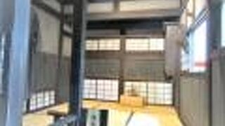 高知駅の南口、とさてらすに隣接してアクセスはよいけど、わざわざ行くところではないような・・