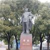 陳毅の銅像