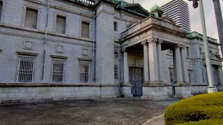 内部見学は、HPからの事前申し込みが必要な様です