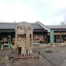 道の駅　たくみの里の入口