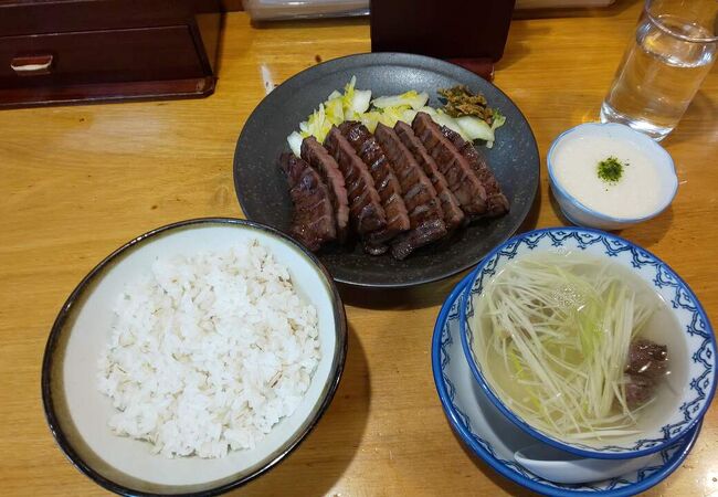 仙台の牛タン焼きの名店・喜助の中でも比較的入店がスムーズなお店？