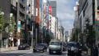 銀座のメイン通り