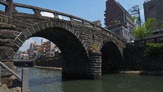 日本初のアーチ式石橋：眼鏡橋