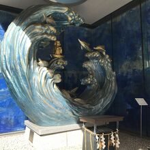 エントランス横のオブジェ