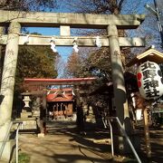 普通の神社という感じですが、地元に良く溶け込んでいます。