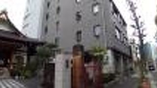 ロシア大使館近辺で警備が厳しい