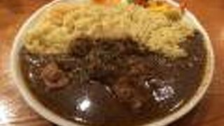 カレーのぼんチョビ 