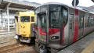 ここからは赤の新型車両・レッドウイングです！