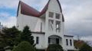 バラが綺麗に咲いてました。