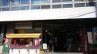 国内外のおもちゃが集まる