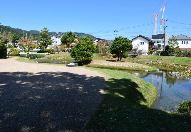 往時の栄華を偲ばせる大内氏館跡