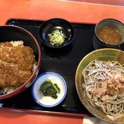 ソースカツ丼とそばがうまい