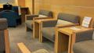 ANAとJALの共同ラウンジ：セントレアエアラインラウンジ