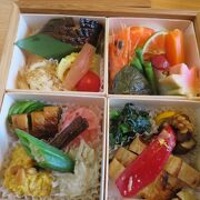 特急３６ぷらす３の車内で「特別懐石弁当　～宮崎・季節の彩り～」