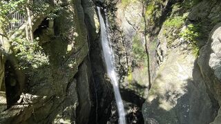 双龍の滝