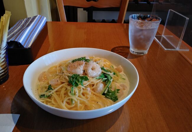 住宅街にひっそりとあるこだわりイタリアン。