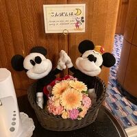 ラウンジ入り口に飾ってあったミッキー＆ミニー。