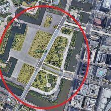 皇居外苑は、皇居の東側の広場で、東京駅からすぐ場所です。