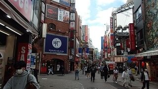 渋谷散策でセンター街を歩きました