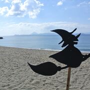 桜島も開聞岳も見えるビーチ。