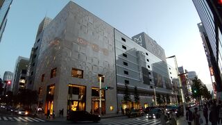 銀座松屋 東京メトロ銀座駅に直結しています