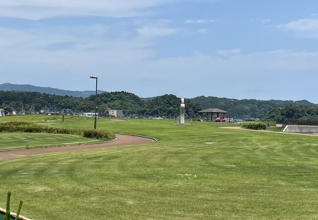 気持ちのいい公園があります。