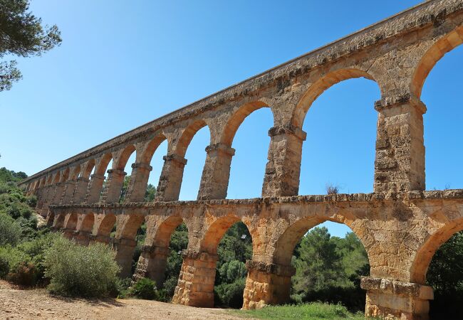 森の中に残された世界遺産、悪魔の水道橋