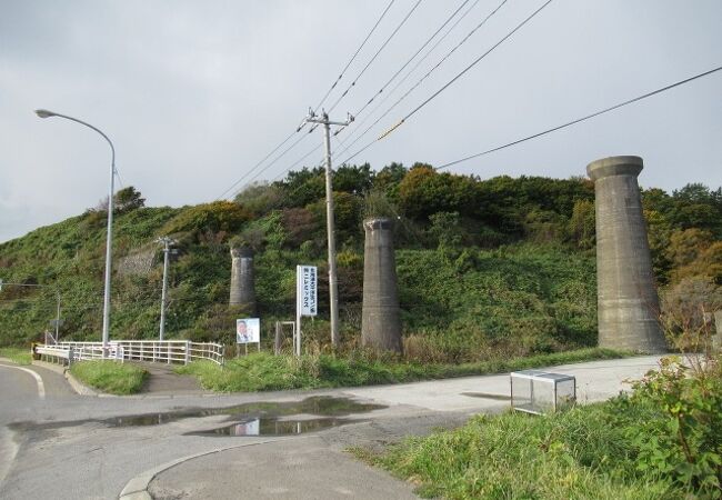 北海道最南端の松前町まで通っていた駅跡ですね
