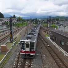 正面に日向連山。今日は雲の中。