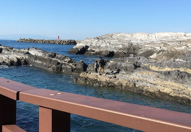 岩場の景観が素晴らしい