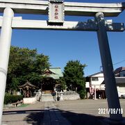 境内に稲荷神社があります。