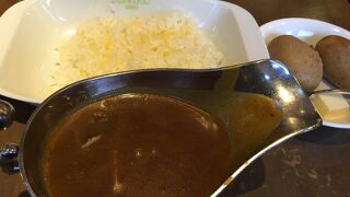 神保町の欧風カレー