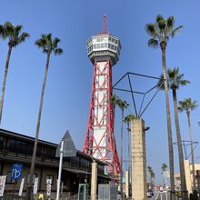 近づいて来た（手前はお風呂）