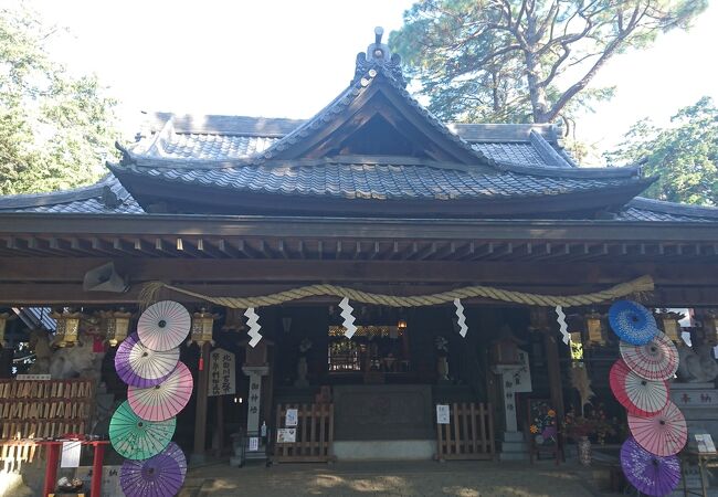 名前に宝がつく宝くじの神社