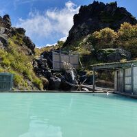 青みがかった独特の色