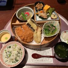 サービス弁当