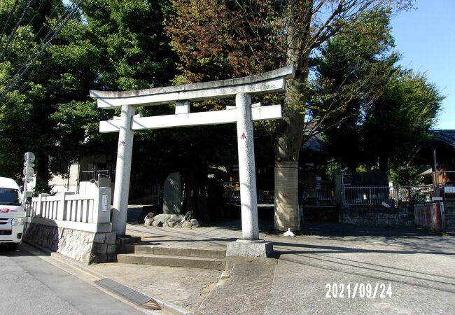 滝野川の鎮守です。