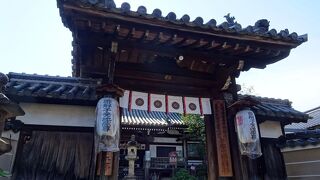 子授け・安産のお寺、駐車場あり