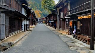 全国に126ある「重要伝統的建造物群保存地区」第1号で、馬籠宿と比べると断然こちらが「Good」でした