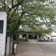 佐倉市内の中心部にあるお寺