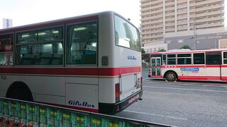 独自ICカード「アユカ」のポイント制度廃止が掲示されていました