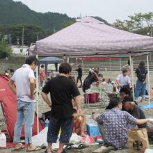 秋川橋河川公園バーベキューランド