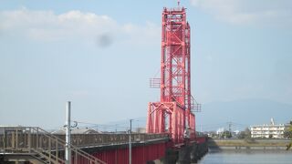 目の前での昇降に感動