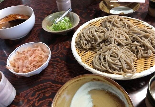 有名なお蕎麦屋さん