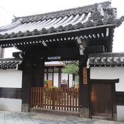 京都裏寺町の光明寺