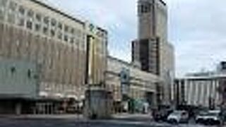 札幌の街歩きをしているときのランドマークになります。